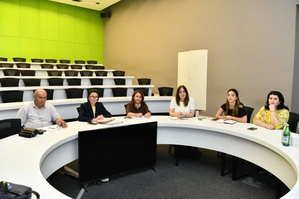 ADNSU və “SOCAR Polymer” arasında polimer sahəsində əməkdaşlıq imkanları müzakirə olunub