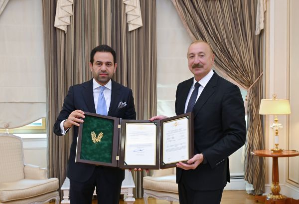 İlham Əliyevə "Zayed İnsan Qardaşlığı Mükafatı"nın sertifikatı təqdim olundu