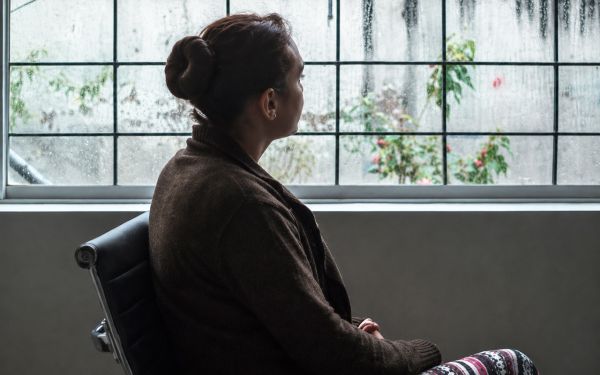 Azərbycanda ana övladını mirasdan məhrum etdirdi