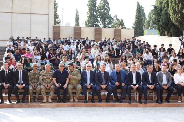 Gəncədə Milli Musiqi Gününə həsr olunmuş konsert proqramı keçirilib