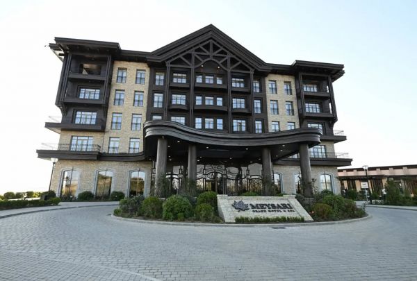 Absheron Hotel Group Şamaxıda Meysari Grand Hotel & Spa-nın açılışını elan edib.