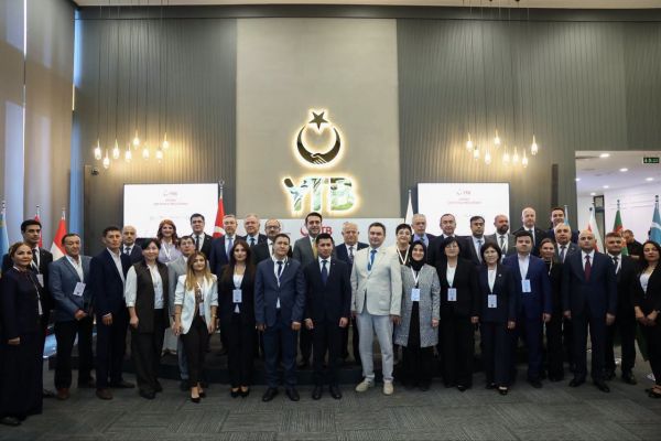 AzTU Türk Dünyası Ali Təhsil Sistemində Ortaqlıq Sertifikat Proqramında təmsil olunub