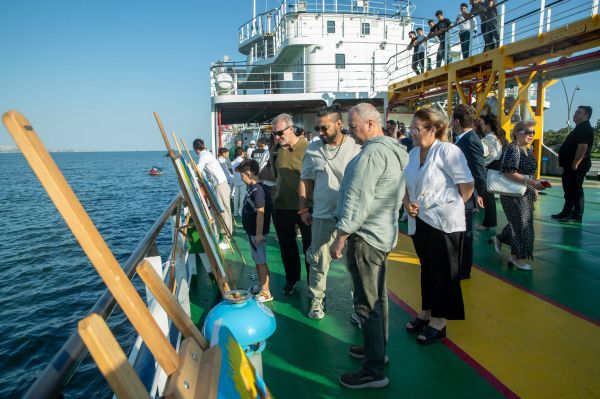 “Sülhün rəngləri” adlı inklüziv rəsm sərgisi keçirilib