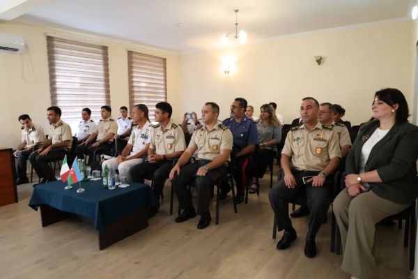 İtalyan dili kursunun növbəti buraxılış mərasimi keçirilib