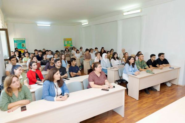 ATU-da yeni tədris ilinin ilk startap tədbiri keçirilib