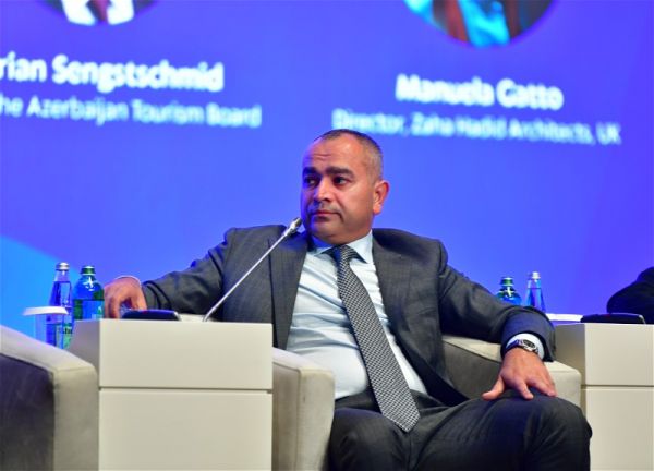 “Avant Group”un rəhbəri Əli Hüseynov II Azərbaycan Beynəlxalq İnvestisiya Forumunda müasir investorların yanaşmalarından danışıb