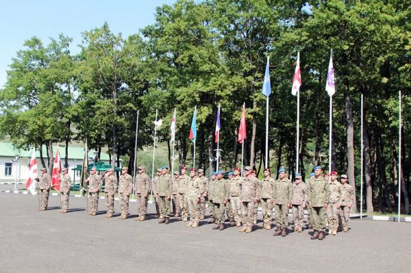 Азербайджанские военнослужащие приняли участие в курсе горной подготовки в Грузии