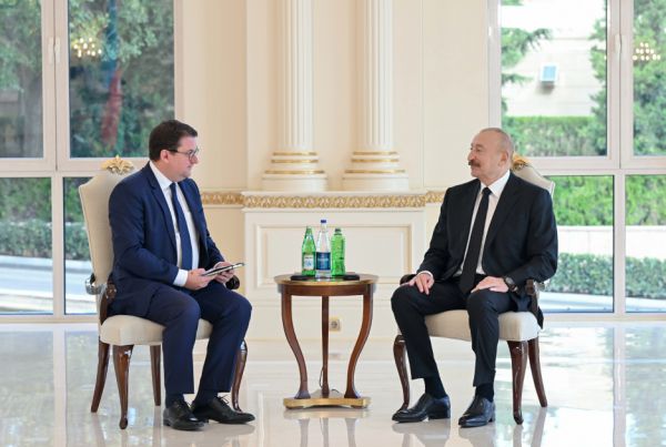 İlham Əliyev Avstriyanın Azərbaycanda yeni təyin olunmuş səfirini qəbul edib