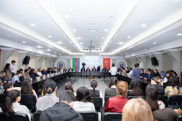 GYF-də "Şuşa Bəyannaməsindən Türk Dövlətləri Təşkilatına" mövzusunda konfrans keçirilib