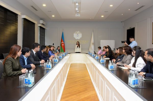 “Maarifçi” tələbə-məzun proqramının mentorları üçün təlim keçirilib