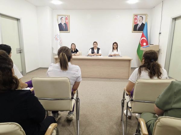Tibbi tullantıların düzgün idarə olunması ilə bağlı maarifləndirici görüşlər keçirilib