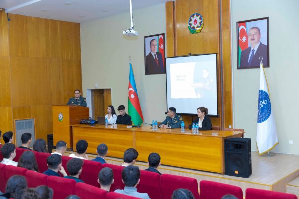 Azərbaycan Tibb Universitetinin Hərbi tibb fakültəsində I kurs tələbələri ilə görüş keçirilib