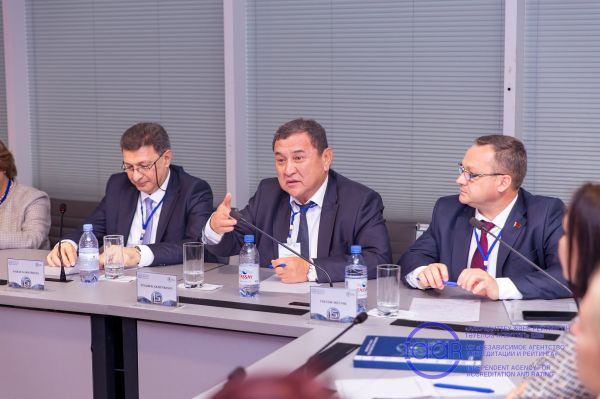 ATU rektoru, professor Gəray Gəraybəyli  Beynəlxalq Təhsil Forumunda iştirak edib