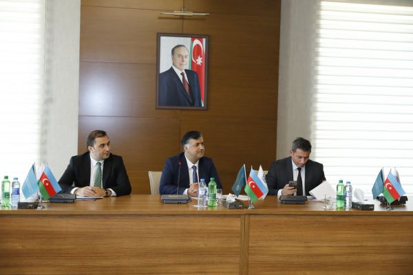 Agentlik sədri Ağdaş rayonunda vətəndaşları qəbul edib