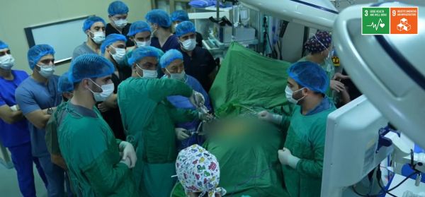 Azərbaycan Tibb Universitetinin Tədris Cərrahiyyə Klinikasında nadir və mürəkkəb əməliyyat uğurla icra edilib