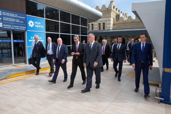 Çexiyanın nəqliyyat naziri Bakı Dəmiryol Vağzalında olub