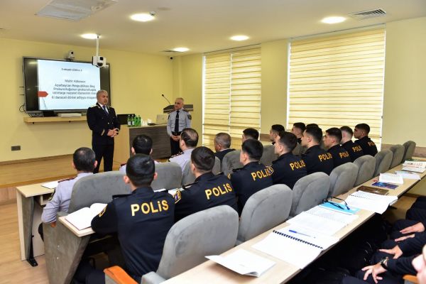 Polis Akademiyasında təcrübəli mütəxəssislərin iştirakı ilə dərslər keçirilir