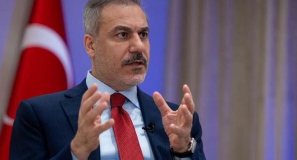 Hakan Fidan Azərbaycana gəlir