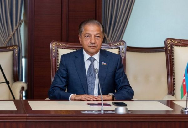 Azərbaycan beynəlxalq əlaqələrini genişləndirir - ŞƏRH
