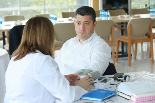“Bir damla QAN bir HƏYAT deməkdir” devizli könüllü qanvermə aksiyası keçirildi