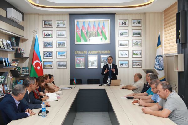 BDU-da şəhərsalma və memarlıq irsinin kitabxana-informasiya təminatı tədqiq olunur