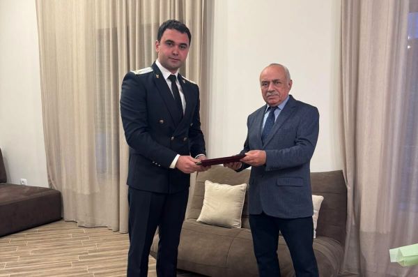 Veteran prokurorluq işçisi təbrik edilib