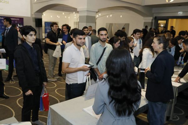 Yarmarkalarda 667 vakansiya təqdim edilib