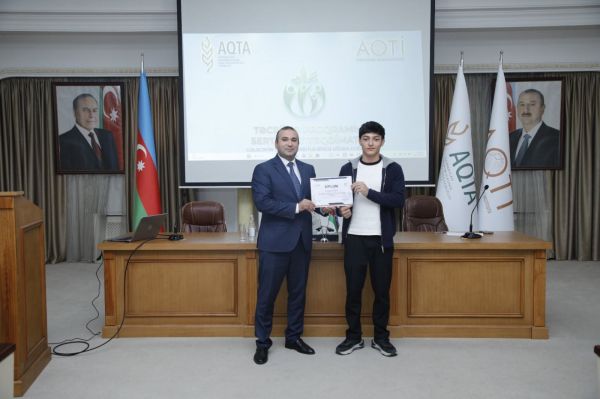 “Qida Təhlükəsizliyi Könüllüləri” mükafatlandırılıb