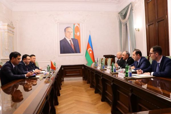 Azərbaycan və Qırğızıstan prokurorluqları arasında əməkdaşlığın genişləndirilməsi müzakirə olunub