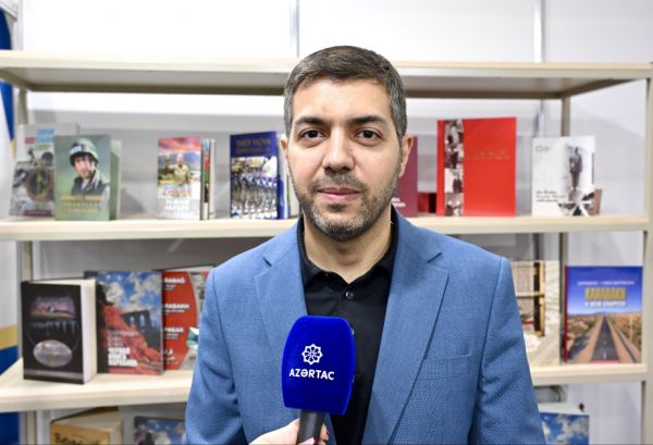 Ceyhun Salmanov: Kitab oxumaq uşaqların yaradıcı və innovativ düşüncəsini inkişaf etdirir