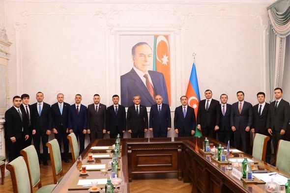 Baş prokuror Mərakeş və İraqın antikorrupsiya qurumlarının rəhbərləri ilə görüşüb