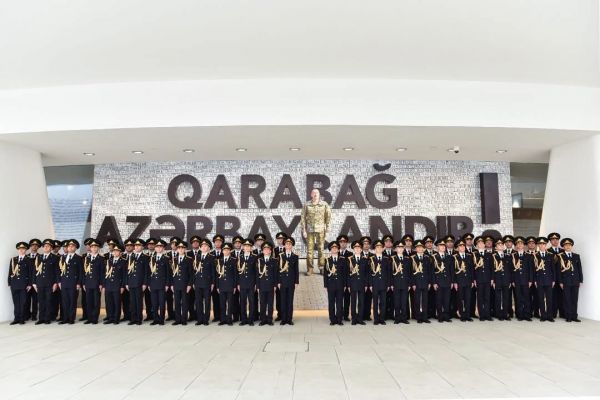 Polis Akademiyasının kursantları Zəfər Parkı və Zəfər Muzeyini ziyarət ediblər