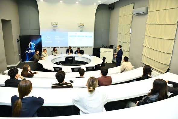 ADNSU-da tələbələr üçün real iş mühiti və karyera perspektivləri barədə infosessiya keçirilib